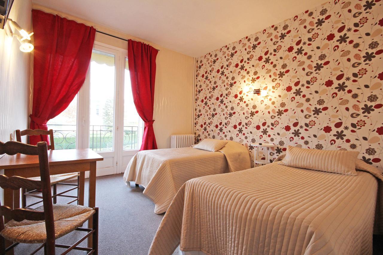 Gite Le Relais Saint Michel Domfront  Exterior photo